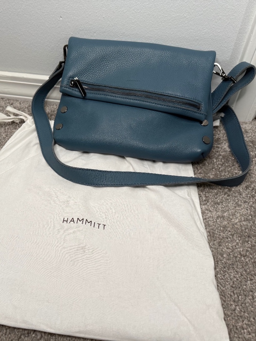 Hammitt VIP Medium Leather 3-Way Crossbody/Shoulder/Clutch in Blue
